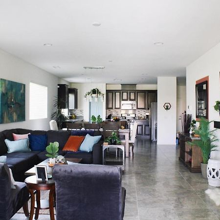 Entire Bungalow W/ Private Pool Near Palm Springs! Индио Экстерьер фото