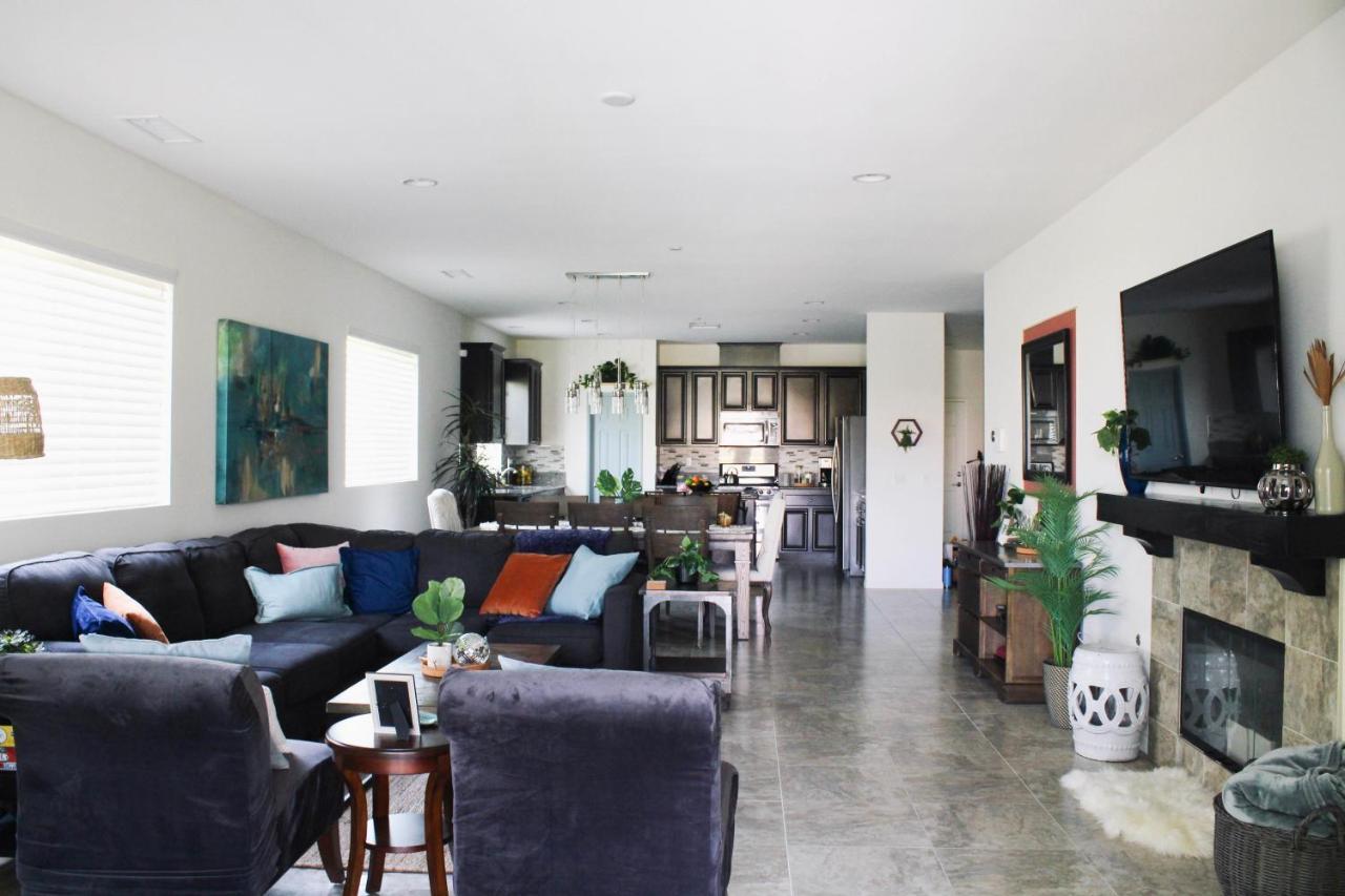 Entire Bungalow W/ Private Pool Near Palm Springs! Индио Экстерьер фото
