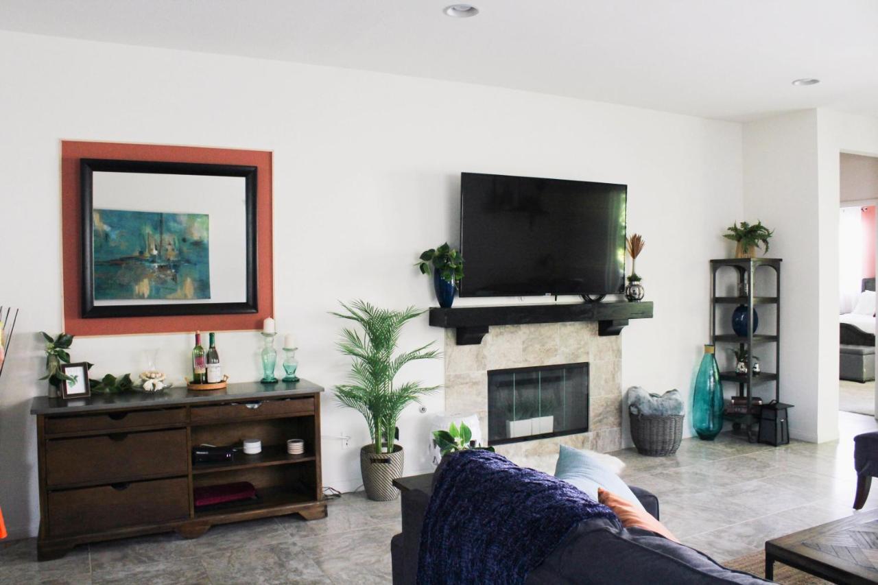 Entire Bungalow W/ Private Pool Near Palm Springs! Индио Экстерьер фото